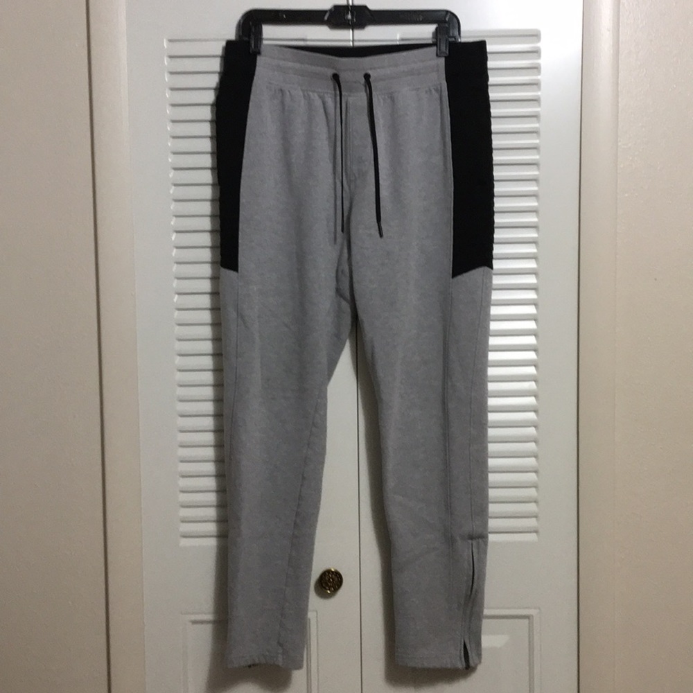 MTA Sport Black and Grey Sweatpants Size Medium